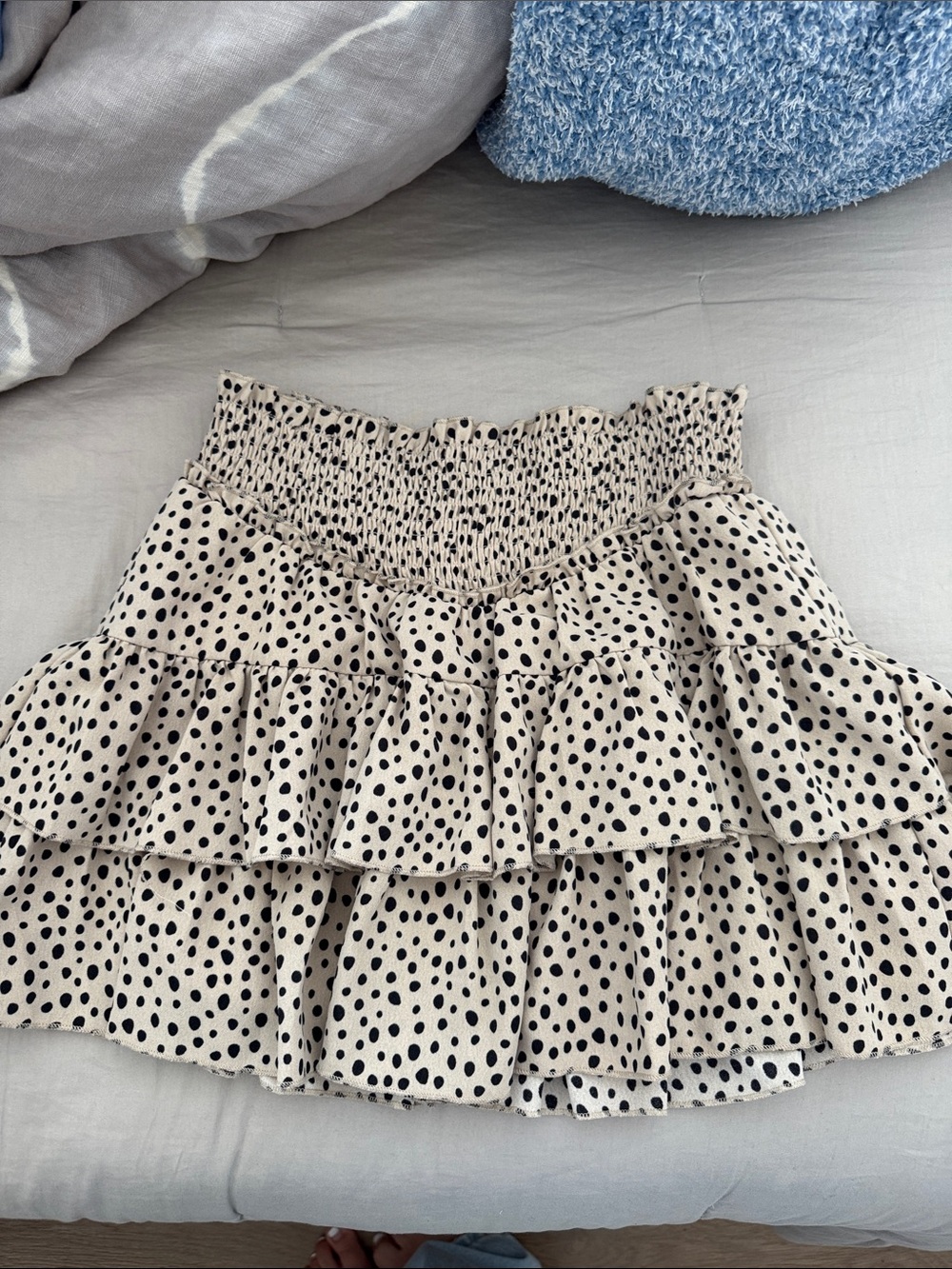 Francesca's Collections Cream Mini Skirt with Black Polka Dots